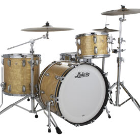 Ludwig Classic Maple Fab Aged Onyx Sparkle L84233AXAOWC_A_Internet_5363