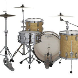 Ludwig Classic Maple Fab Aged Onyx Sparkle L84233AXAOWC_C_Internet_5346