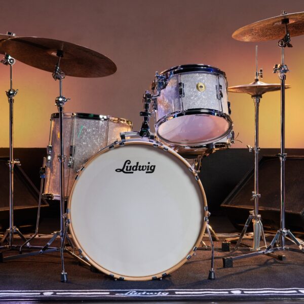 Ludwig Continental Club White Marine Pearl