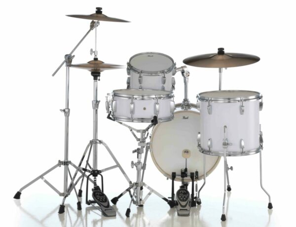 MT564C Midtown Series 33 Pure White