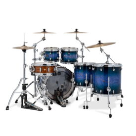 Mapex Saturn VI 22" 5 Piece Shell Pack - Cobalt Burst - Image 3