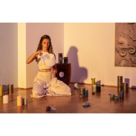 Meinl Sonic Energy 10" White-frosted Crystal Singing Bowl with Handle - B4/Crown Chakra/432 Hz - Image 3